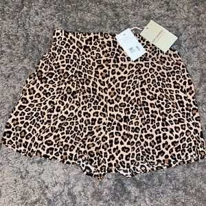 Twisted Peach Shorts